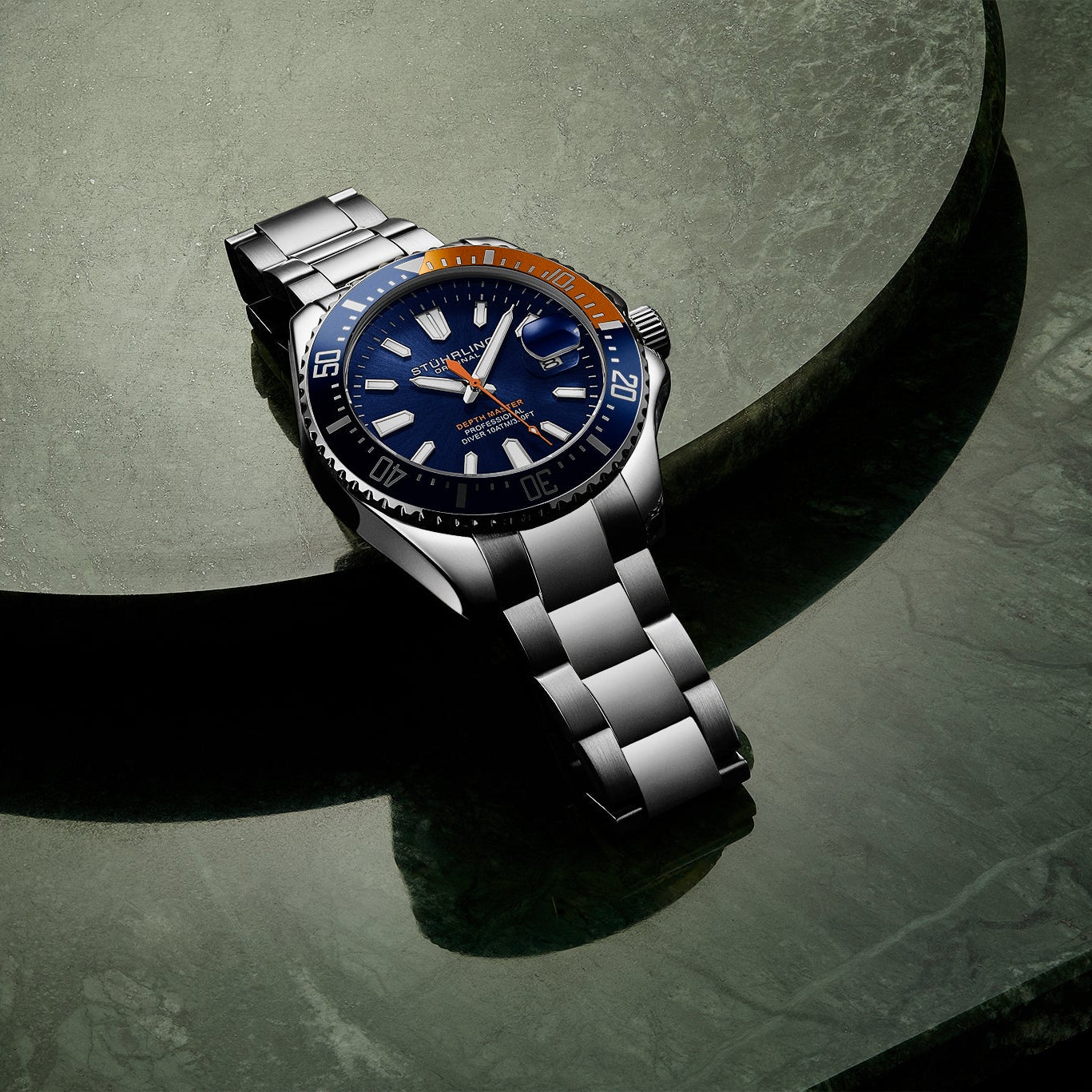 Stührling Depthmaster 3950A Quartz 42mm Diver