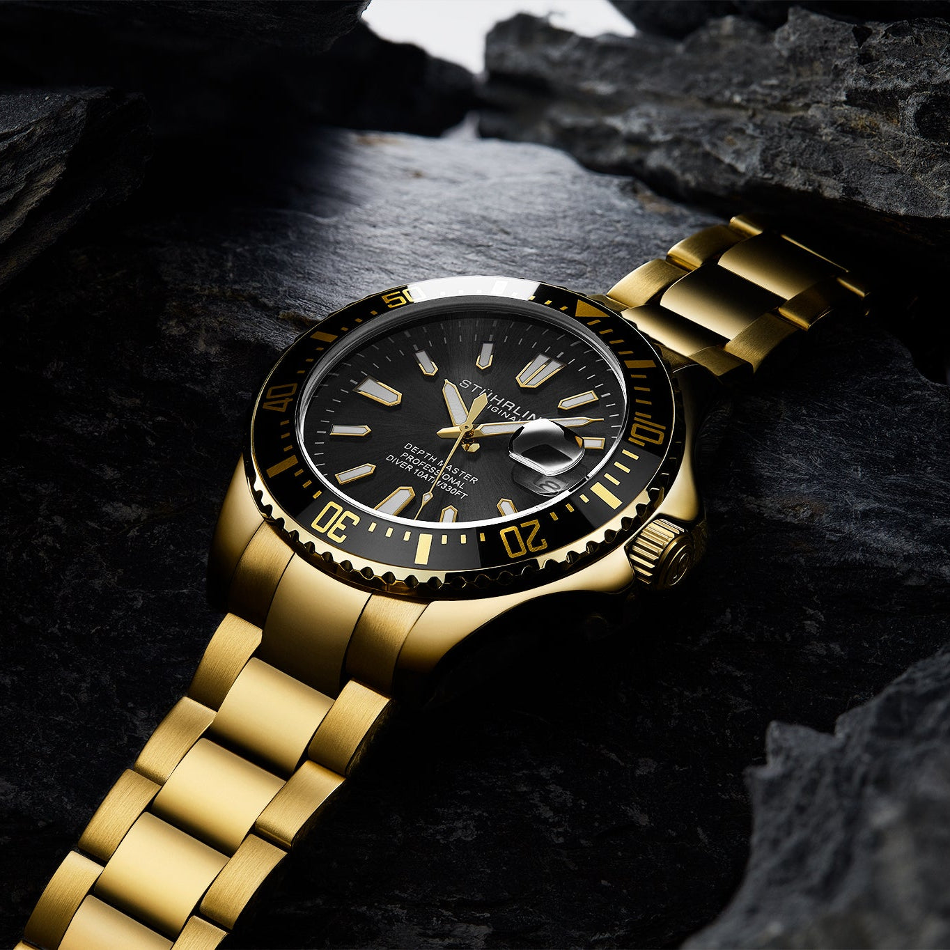 Stührling Depthmaster 3950A Quartz 42mm Diver