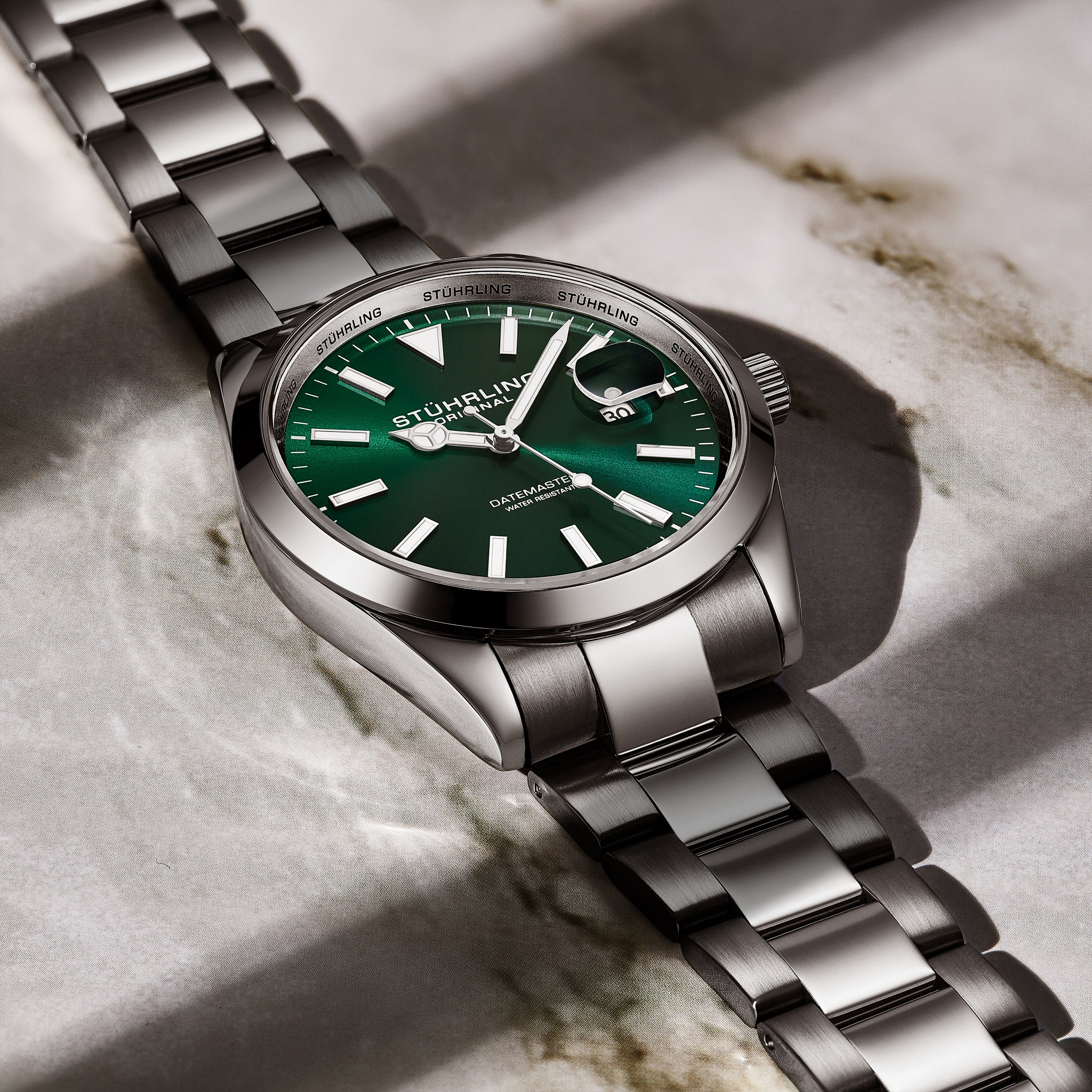 Stührling Datemaster 4065 Quartz 42mm