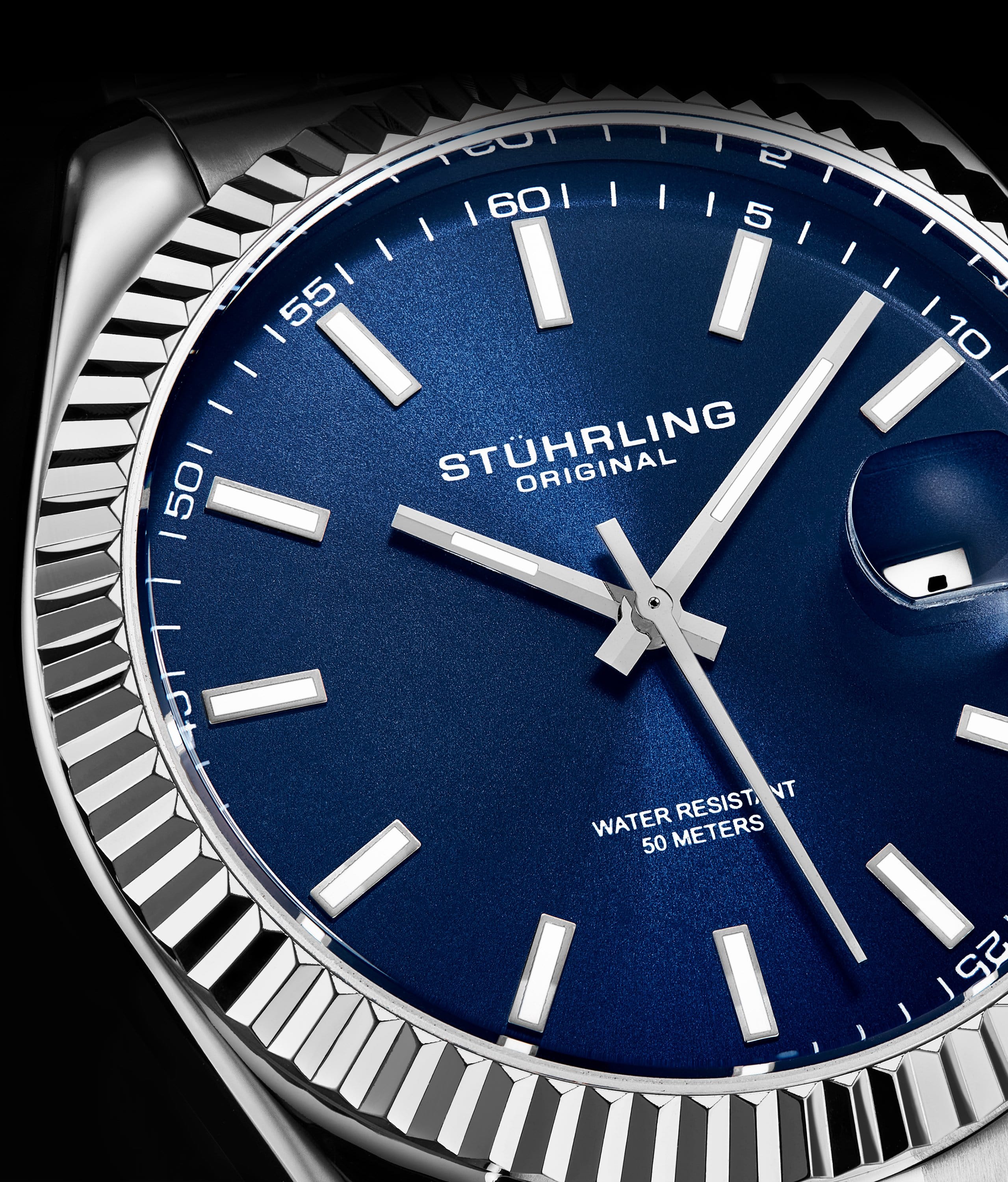 Lineage 3935 Quartz 42mm Classic