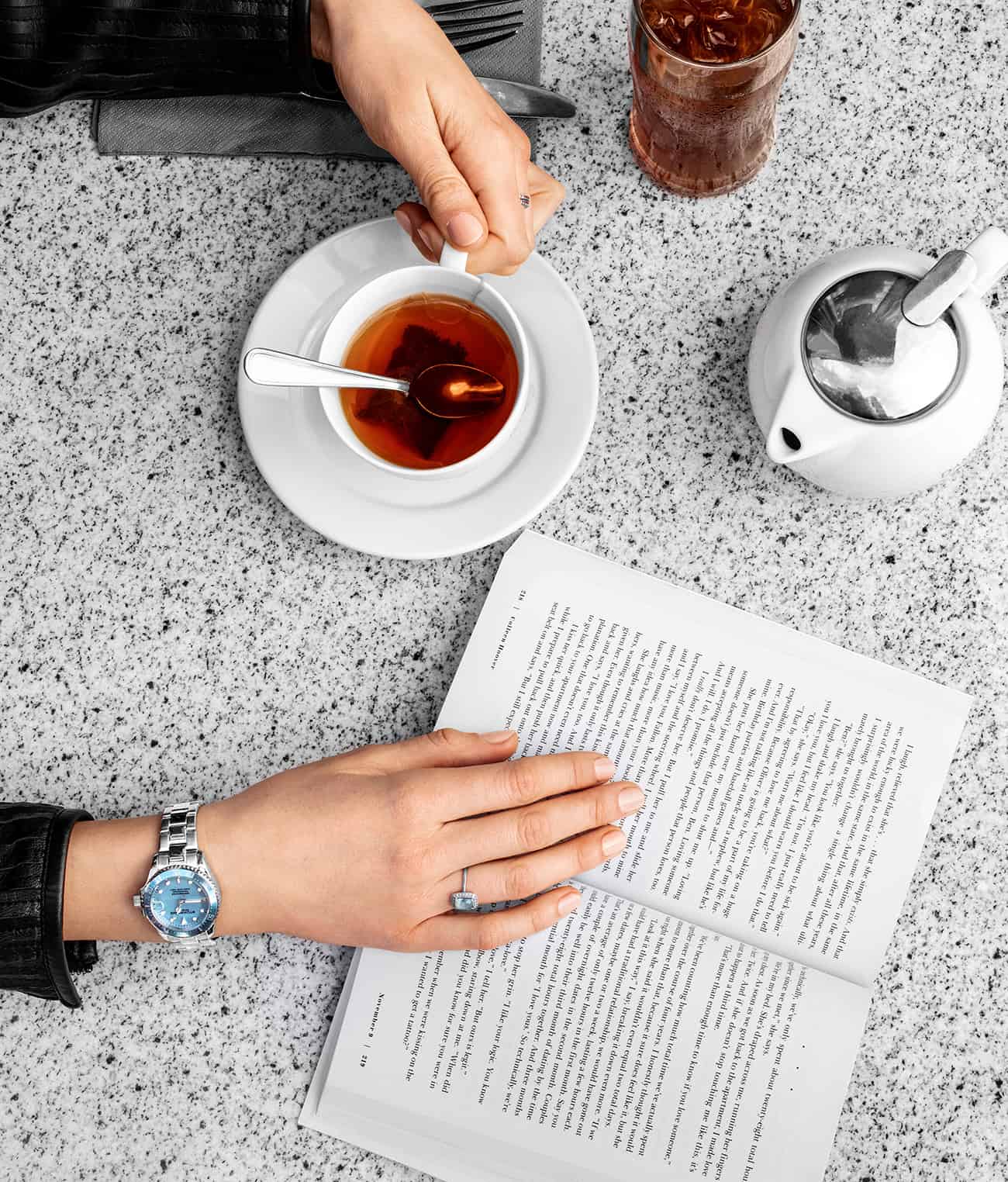 Depthmaster 3950L.3 Quartz 32mm Fashion with Lily Polished Bangle, Lara Snake Chain Bracelet and Studs