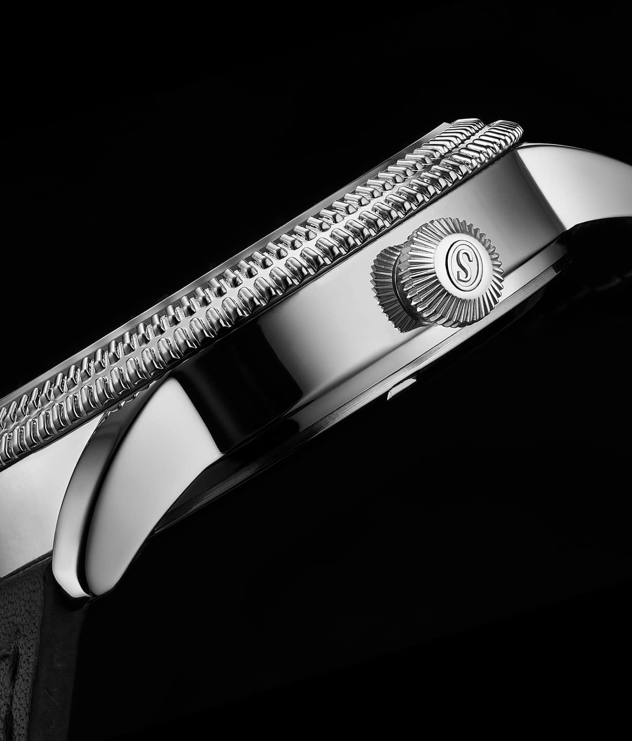 The Wingman Quartz 4011 Aviator 44mm