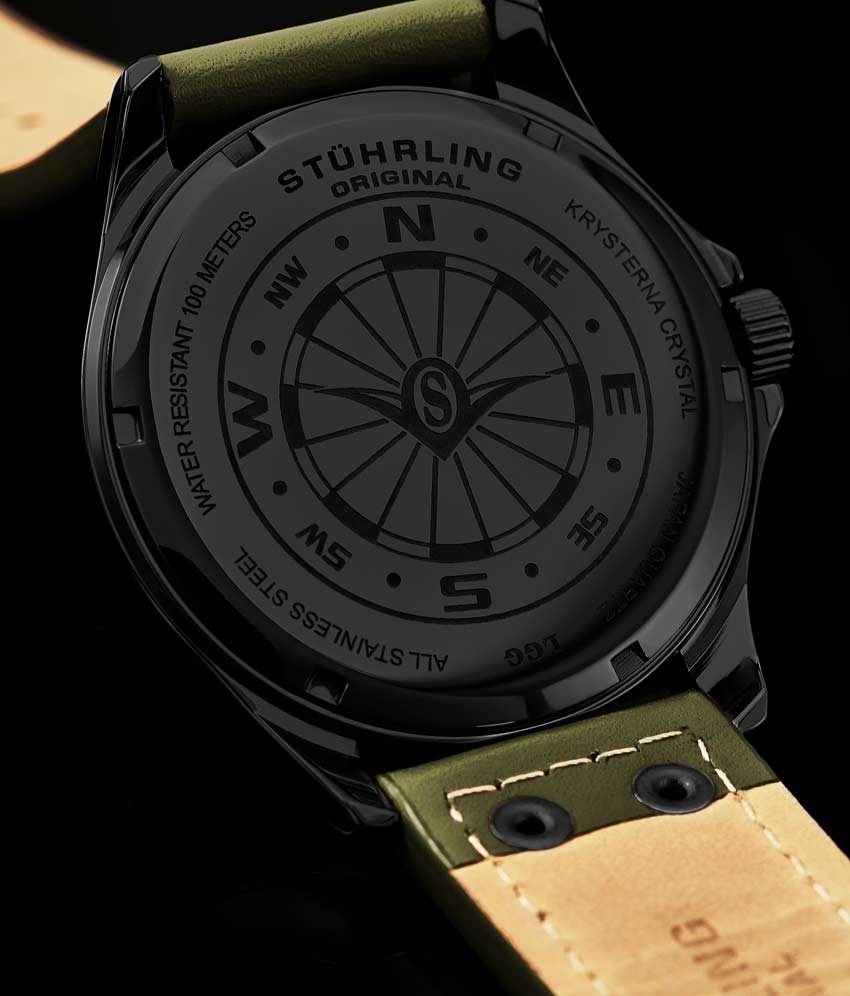 Black Dial / Black Case / Green Band