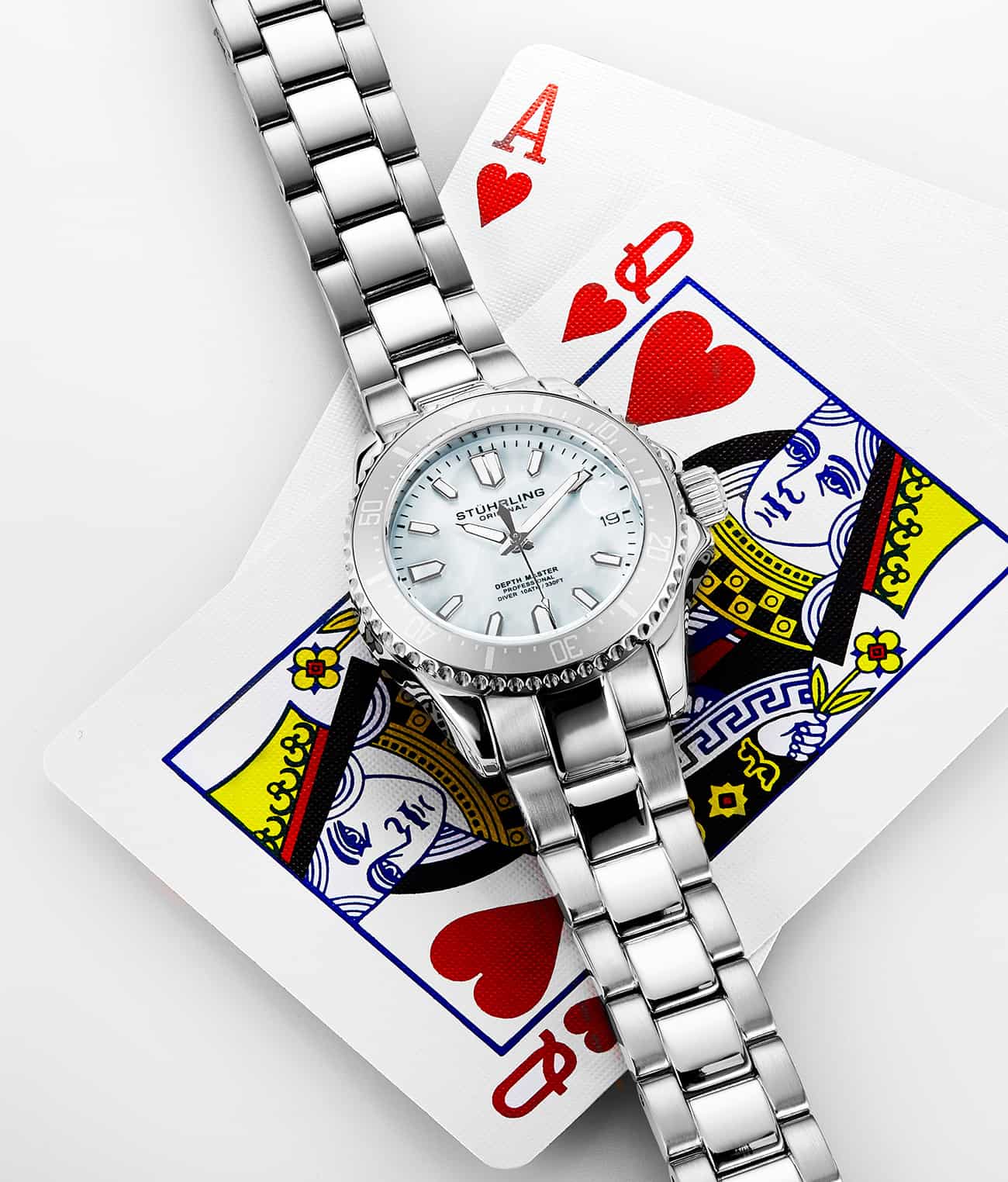 Silver Dial / Silver Case / Silver Stainless Steel Bracelet Silver Deployant Buckle