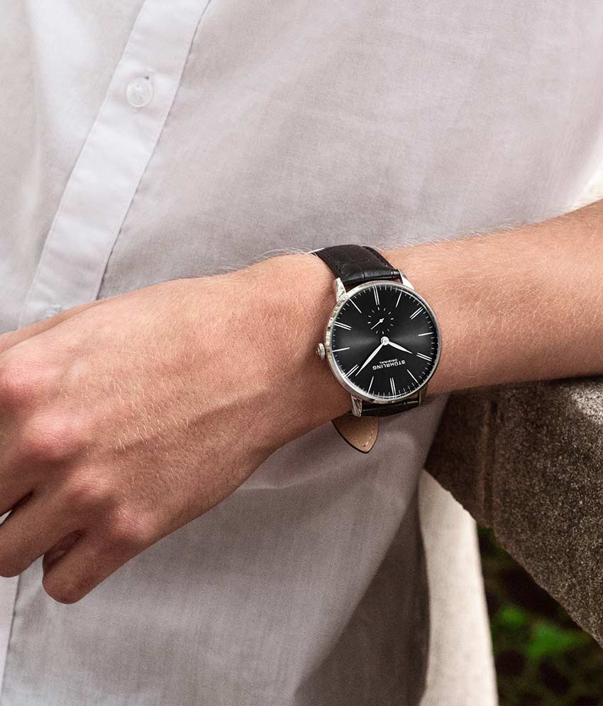 Black Dial / Silver Case / Black Leather Strap Tang Buckle