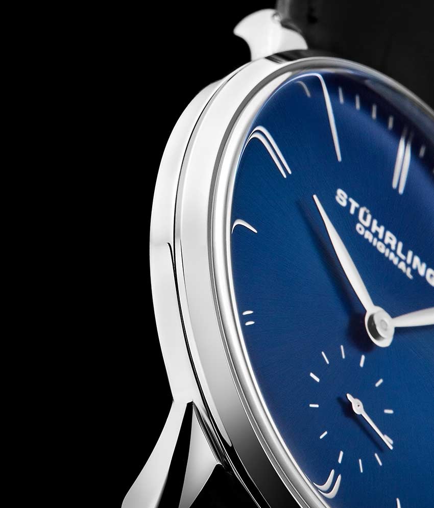 Blue Dial / Silver Case / Black Leather Strap Tang Buckle