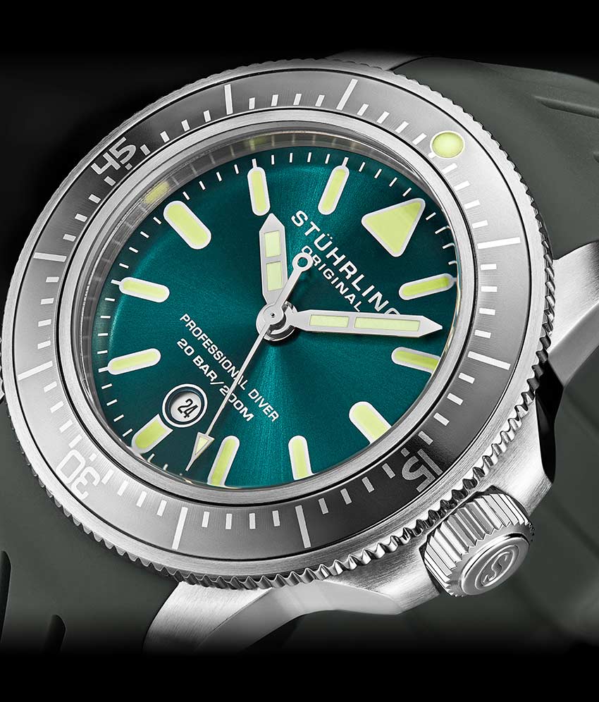 Tachymeter 923.01, Maritimer 935.04, Signature Pen, and Watch Tool Kit