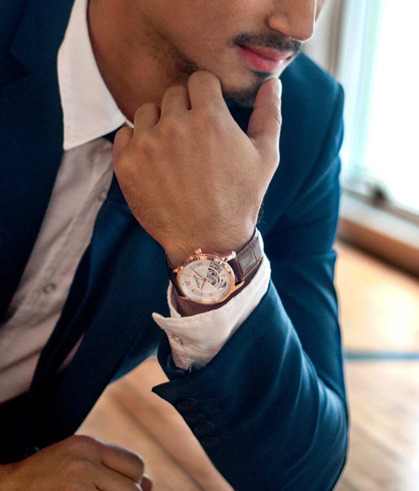 Silver Dial / Silver Case / Brown Band