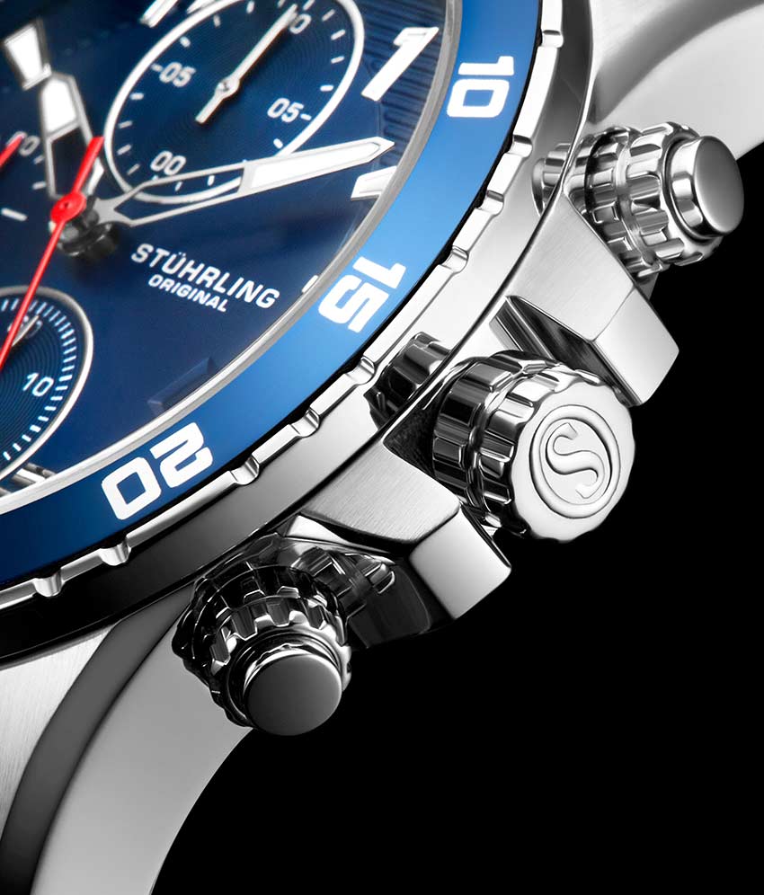 Blue Dial / Silver Case / Silver Stainless Steel Bracelet Deployant Buckle