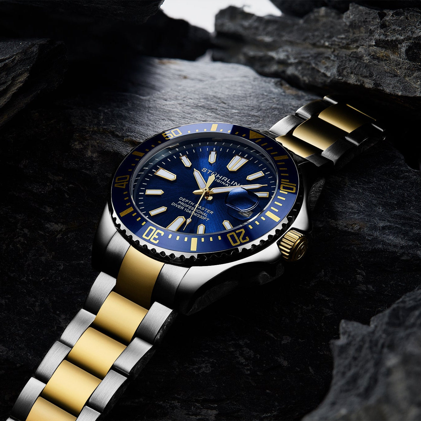 Stührling Depthmaster 3950A Quartz 42mm Diver