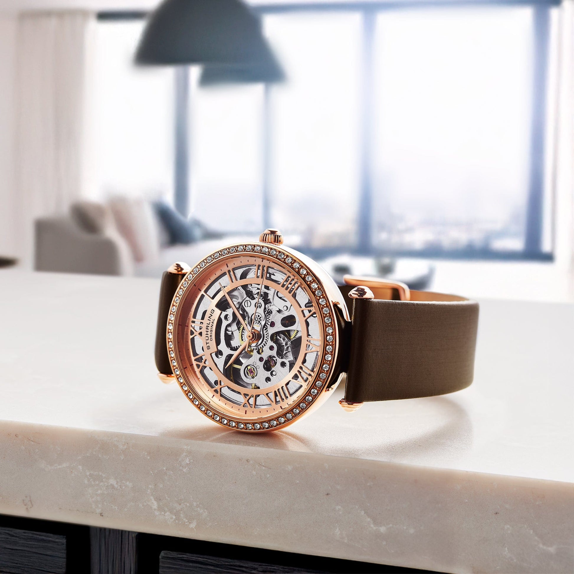 Luxe Automatic 4022 38mm Skeleton