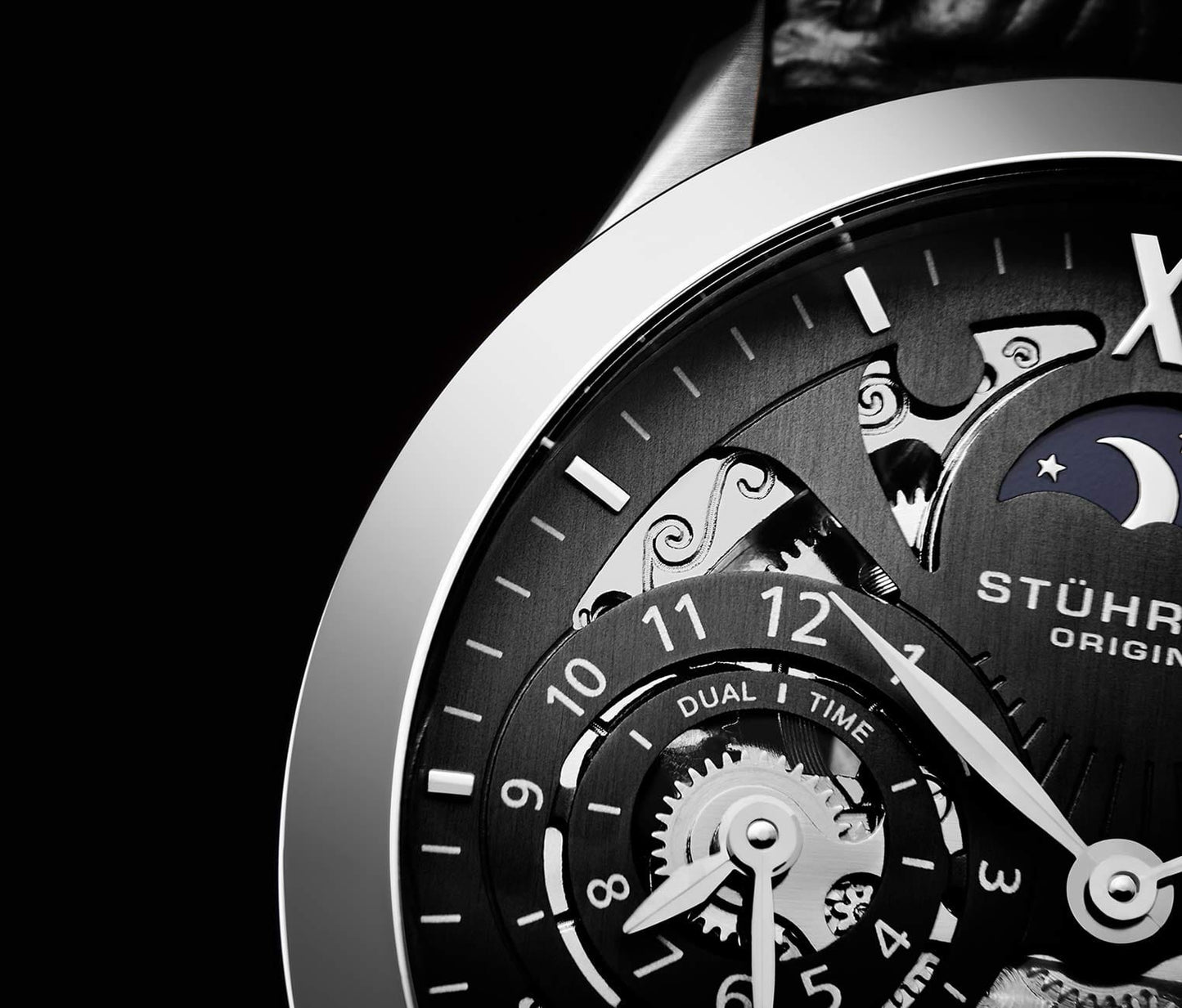 Special Reserve 571 Automatic 44mm Skeleton