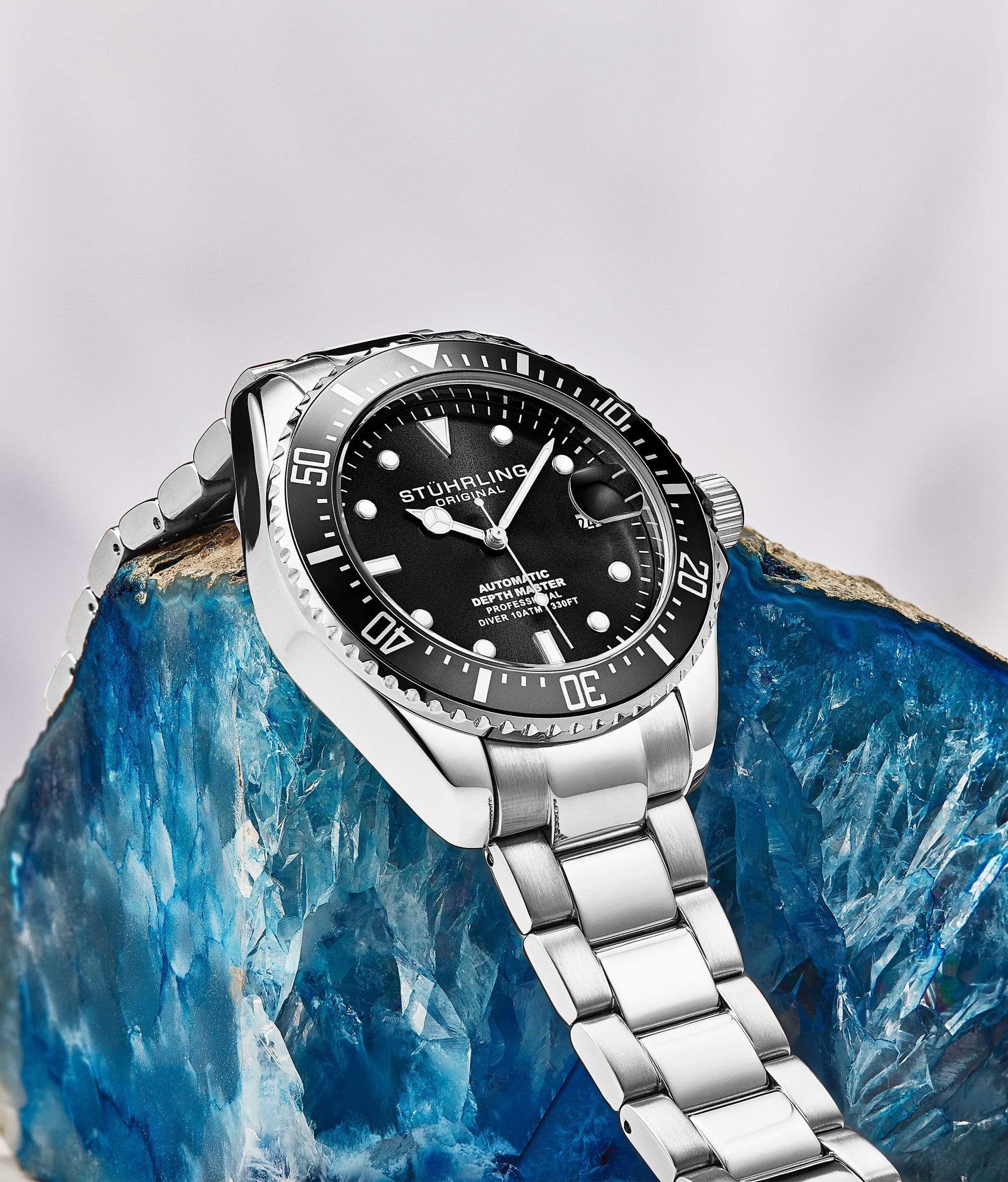 Presidia 943A.03, Depthmaster 3940.1, Signature Pen, and Watch Tool Kit