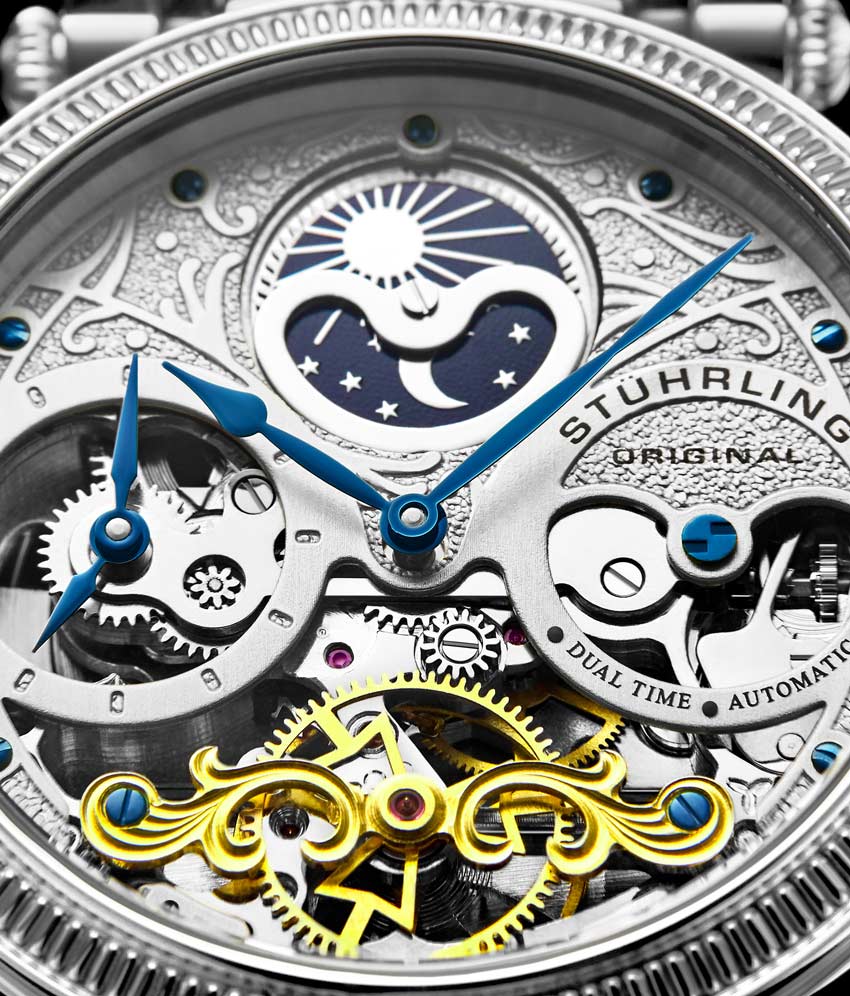 Silver Dial / Silver Case / Black Leather Strap Tang Buckle