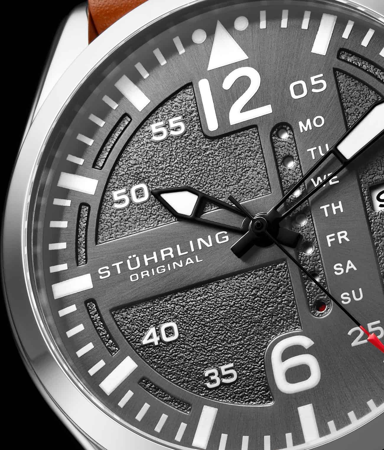 Aeronaut 44mm Aviator, Cabaletta Quartz 42mm, and Stührling Signature Pen