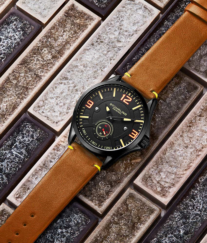 Black Dial / Black Case / Tan Band