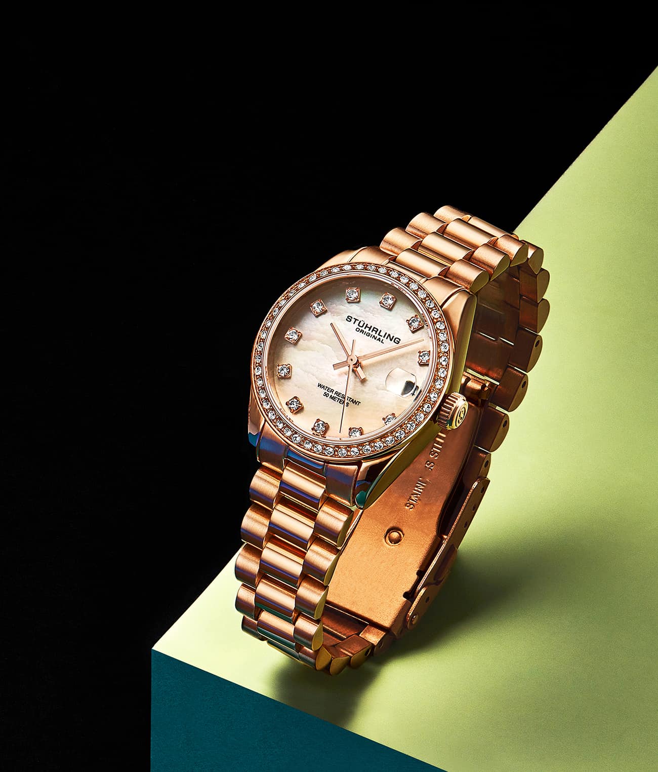 Lineage Quartz 31mm Fashion with Lily Polished Bangle