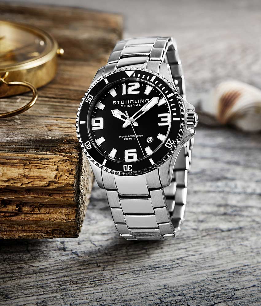 Black Dial / Silver Case / Silver Band