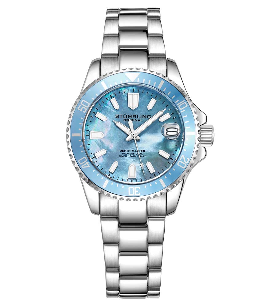 Light Blue Dial / Silver Case / Silver Stainless Steel Bracelet Silver Deployant Buckle
