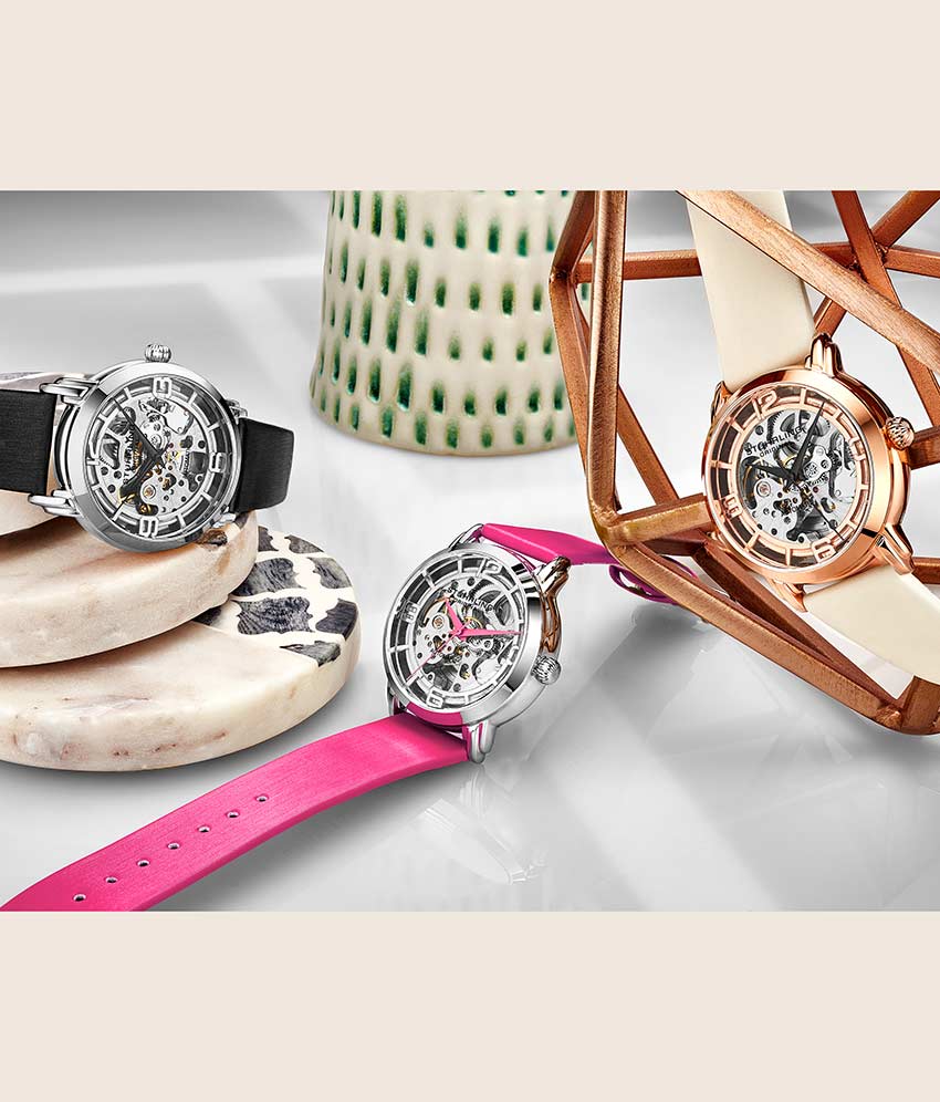 Silver Dial / Rose Case / White Band