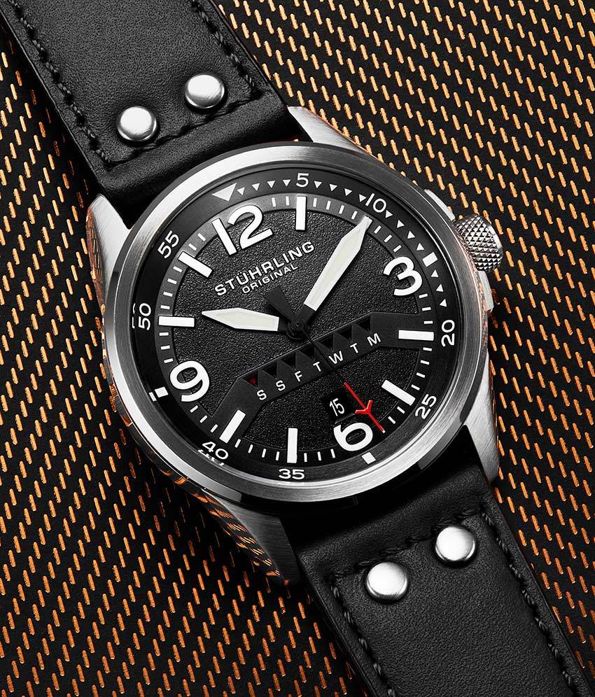 Black Dial / Silver Case / Black Leather Strap Tang Buckle