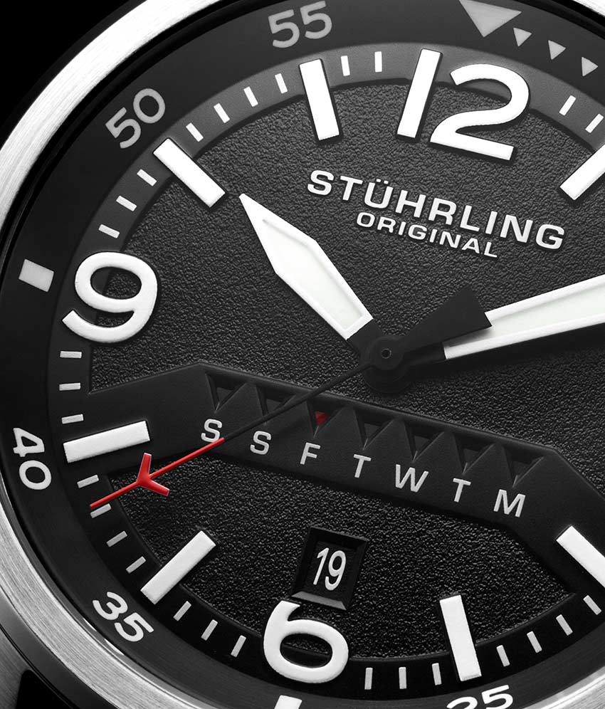 Black Dial / Silver Case / Black Leather Strap Tang Buckle