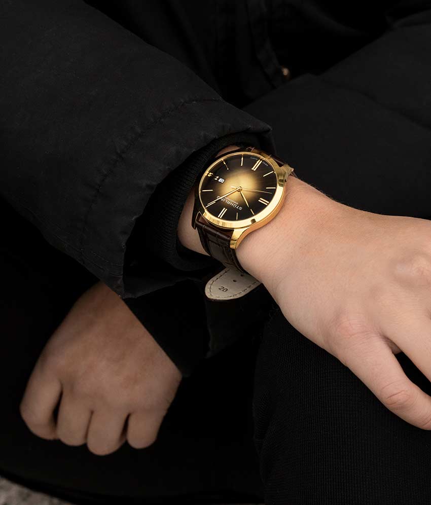 Rose Dial / Gold Case / Brown Band