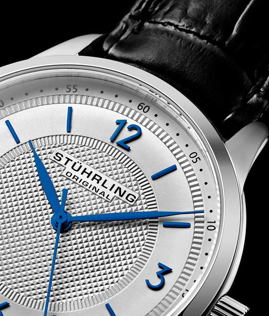 Silver Dial / Silver Case / Black Leather Strap Tang Buckle