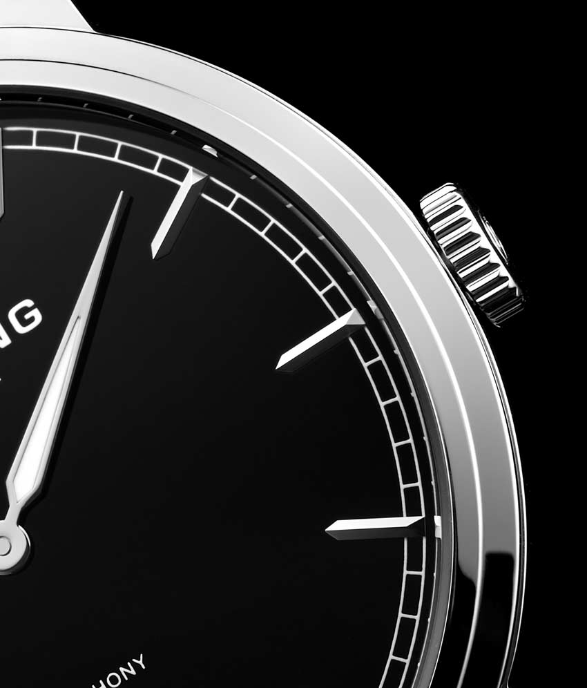 Black Dial / Silver Case / Black Leather Strap Tang Buckle