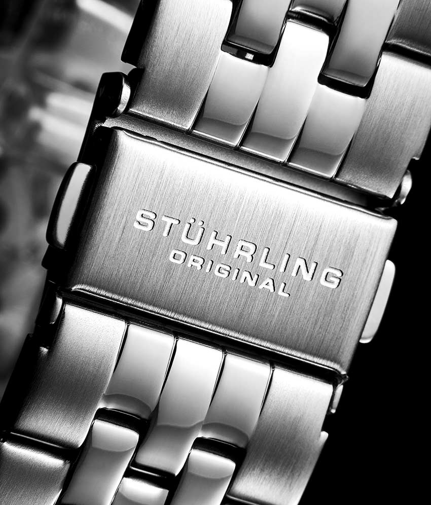 Silver Dial / Silver Case / Silver Stainless Steel Bracelet Deployant Buckle
