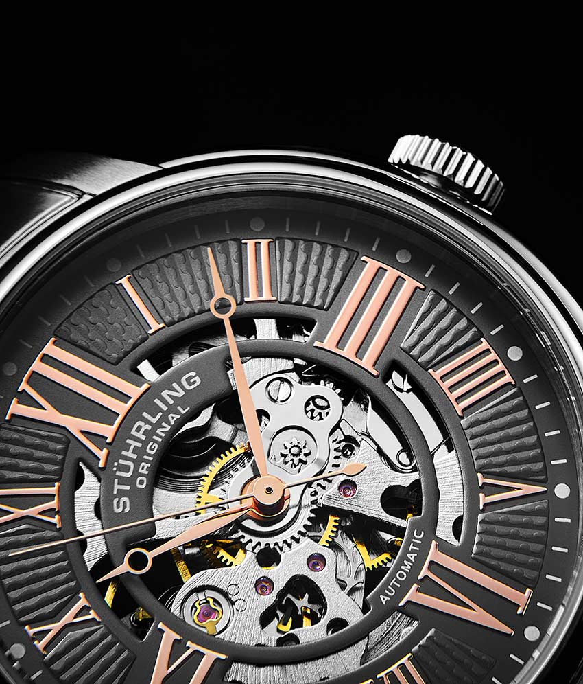 Grey Dial / Silver Case / Silver Stainless Steel Bracelet Deployant Buckle