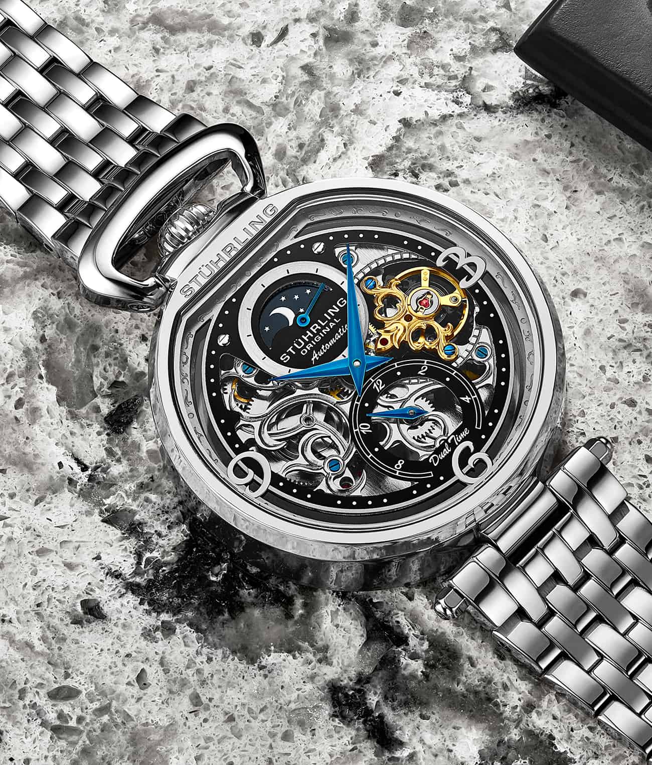 Black Dial / Silver Case / Silver Band