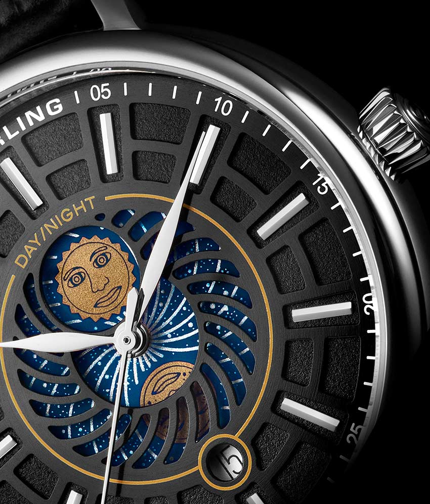 Black Dial / Silver Case / Black Band